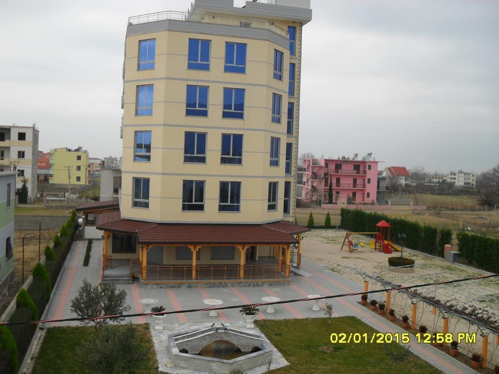 Hotel Restaurant Globi Velipojë Exterior foto